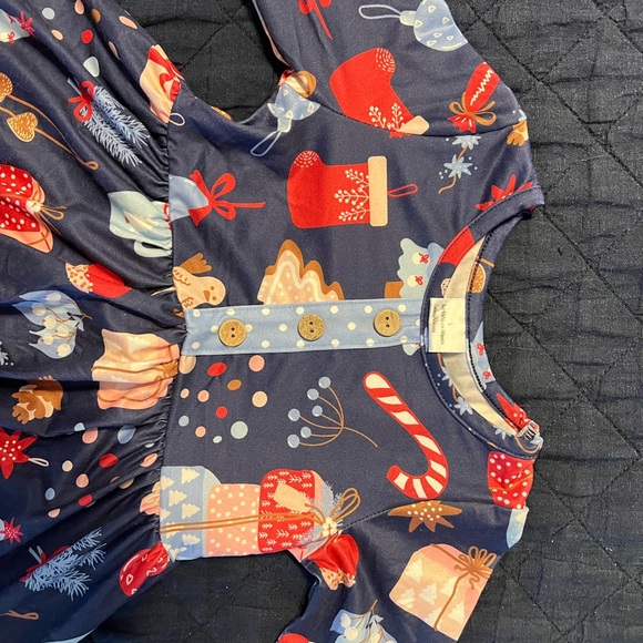 Christmas Holiday 2T/3T Dress EUC. 20 inch length - Picture 3 of 7